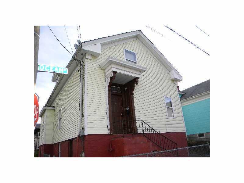 210 Ocean Street Providence, RI 02905 - Photo 1 of 8 Exterior Front.