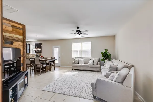 $2,300 | 5745 Porano Circle, Round Rock, TX 78665