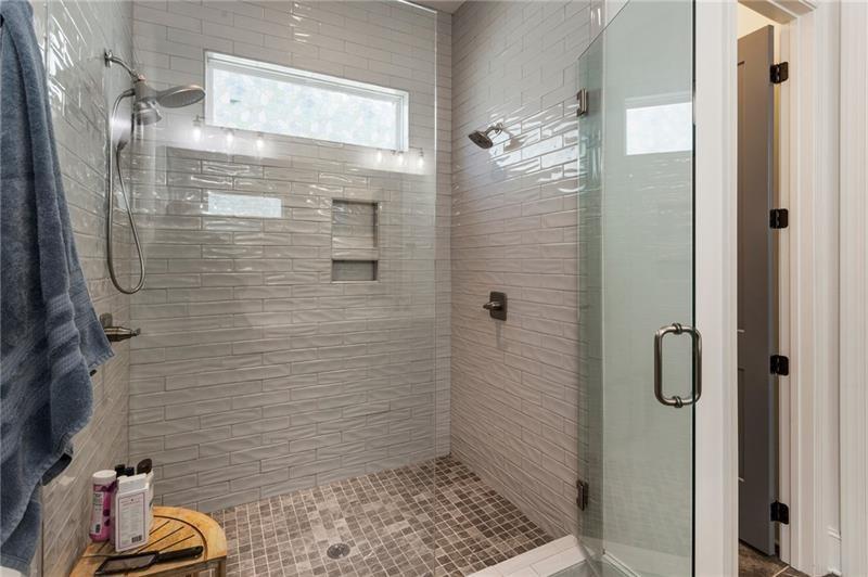 5902 Mitchell Street Flowery Branch, GA 30542 - Photo 16 of 91