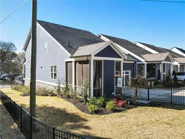 $789,000 | 5902 Mitchell Street, Flowery Branch, GA 30542