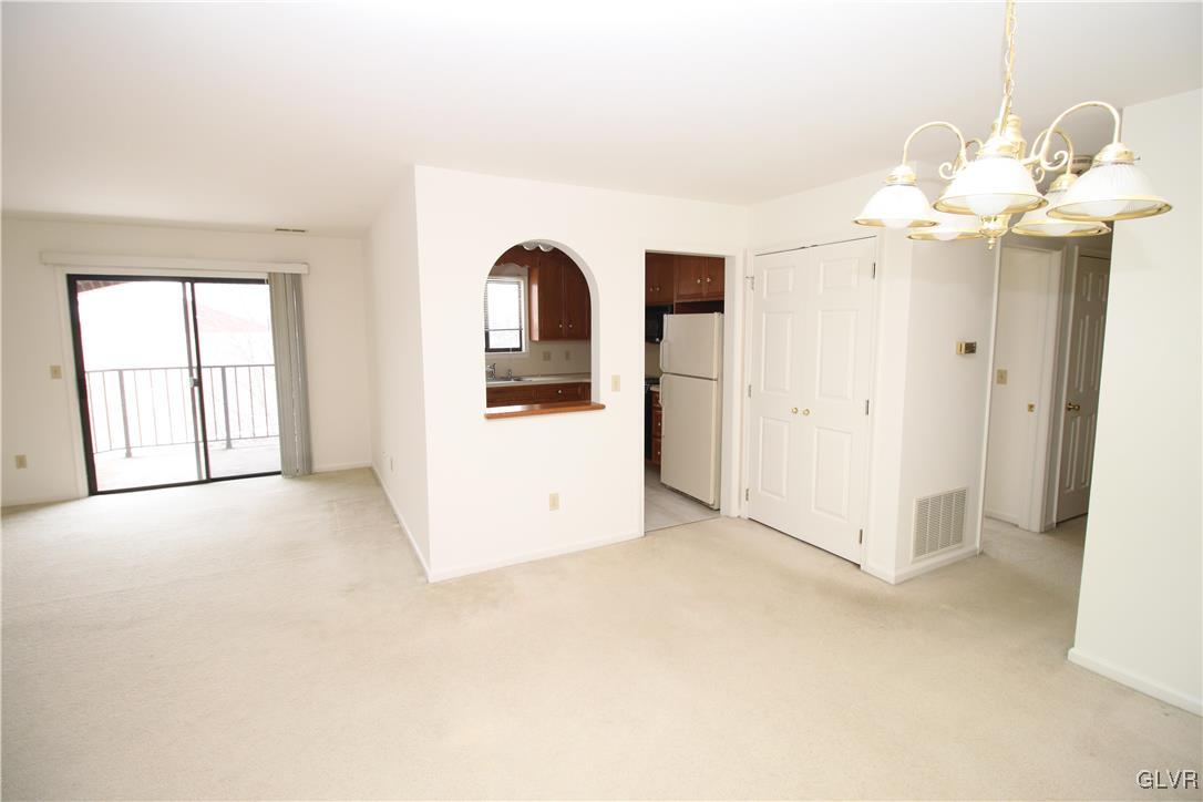 930 Cold Spring Road, Unit 11 Allentown, PA 18103 - Photo 3 of 11 Gallery Image 3