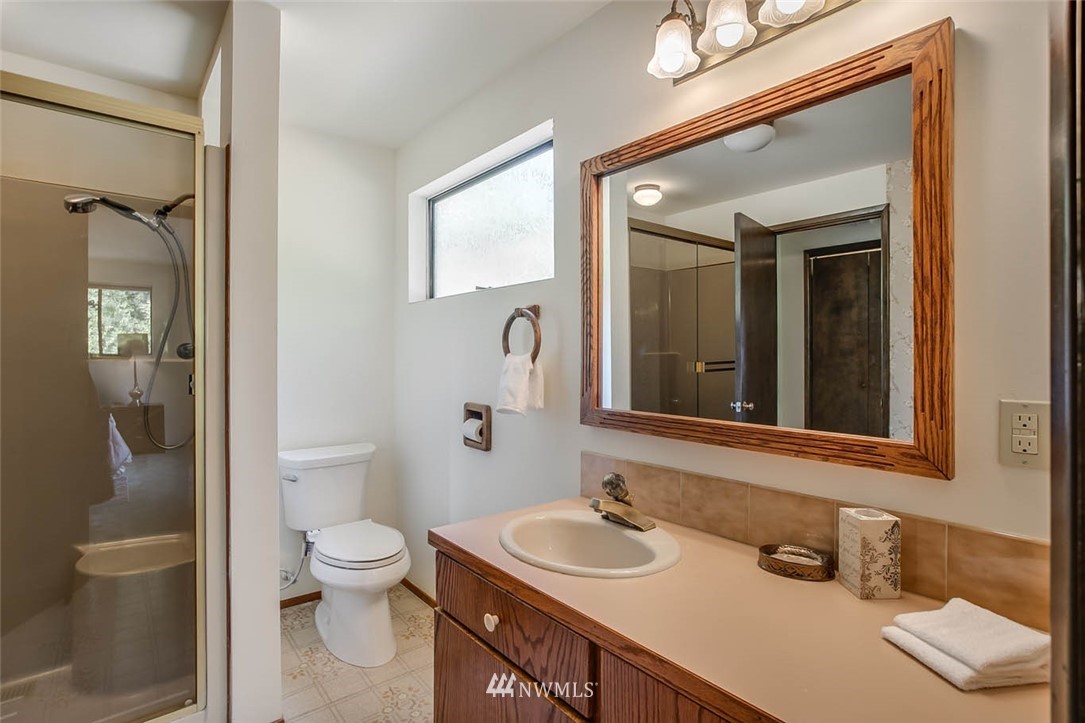 14434 141st Avenue Southeast Renton, WA 98059 - Photo 13 of 25 Gallery Image 13