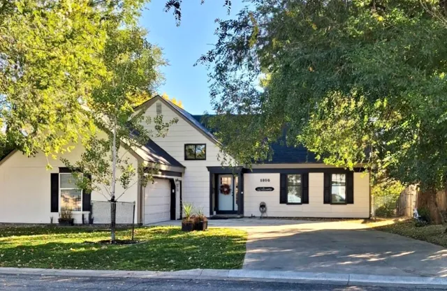 $545,000 | 1805 Zuni Drive, Sheridan, WY 82801
