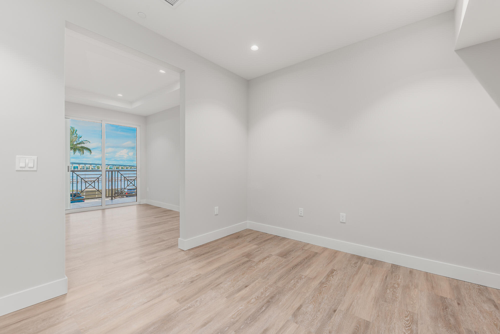 41 Southwest Seminole Street, Unit 204 Stuart, FL 34994 - Photo 10 of 25 41 SW Seminole St Unit 210, Stuart, FL 3