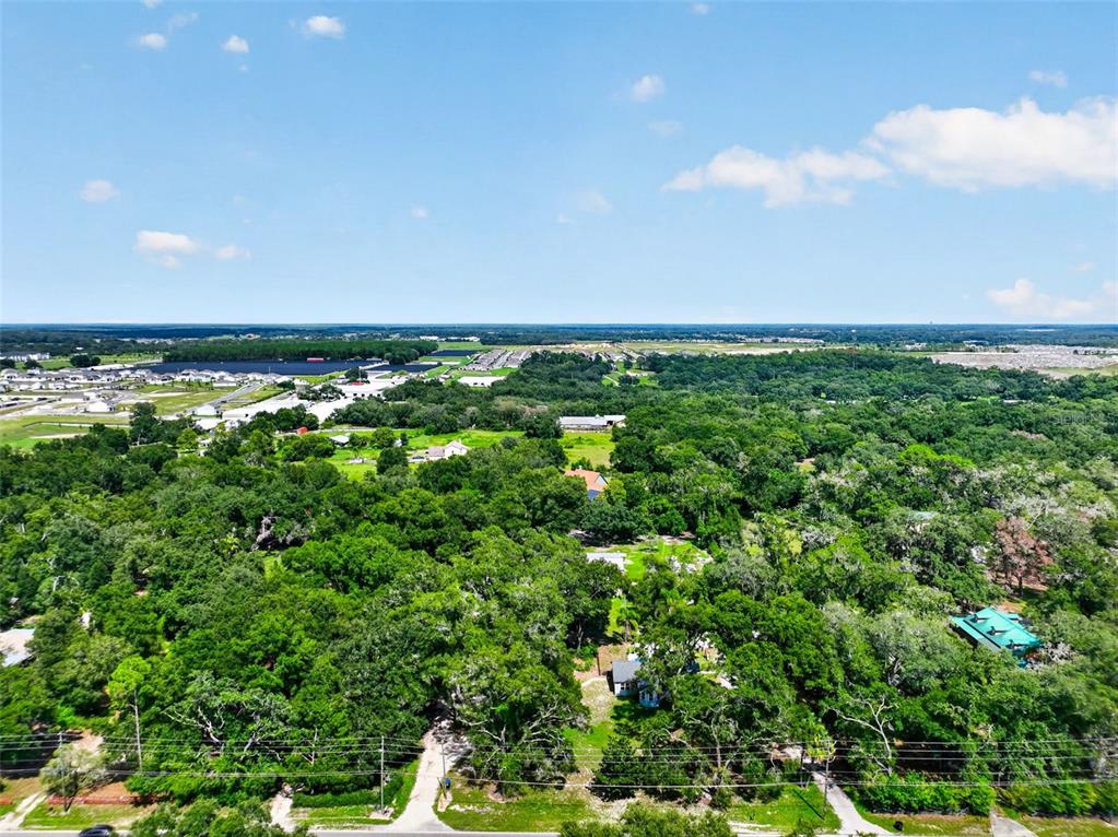 4617 Round Lake Road Apopka, FL 32712 - Photo 10 of 62 Gallery Image 10