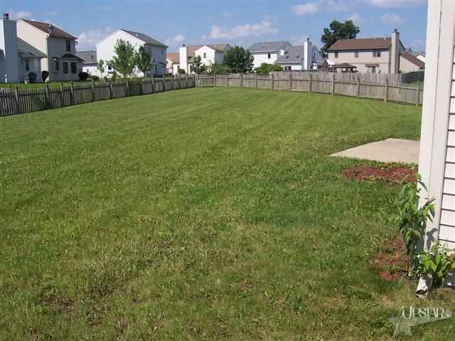 625 Winchester Ridge Court Fort Wayne, IN 46819 - Photo 5 of 28 Gallery Image 5