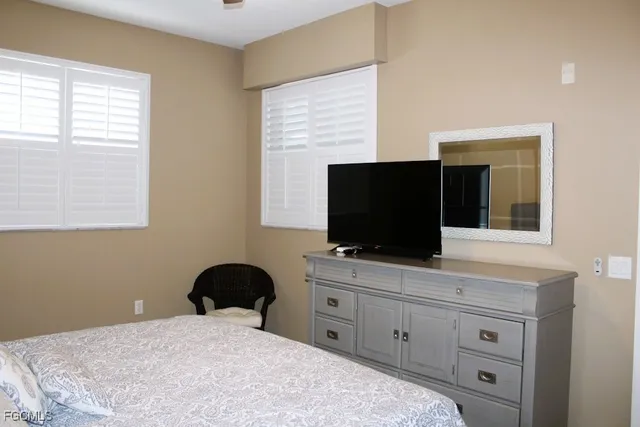 $1,800 | 16685 Lake Cir Drive, Unit 1044, Fort Myers, FL 33908