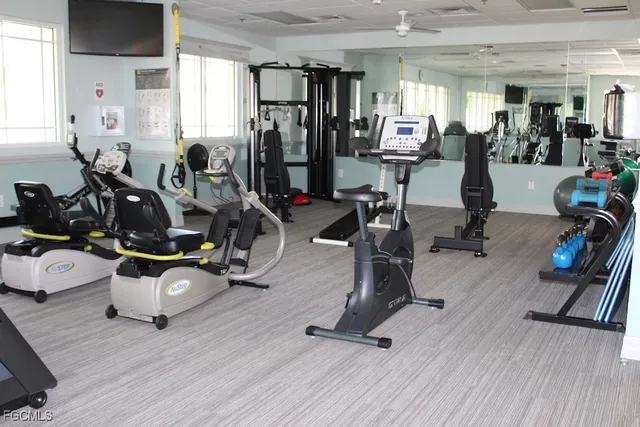 $1,800 | 16685 Lake Cir Drive, Unit 1044, Fort Myers, FL 33908