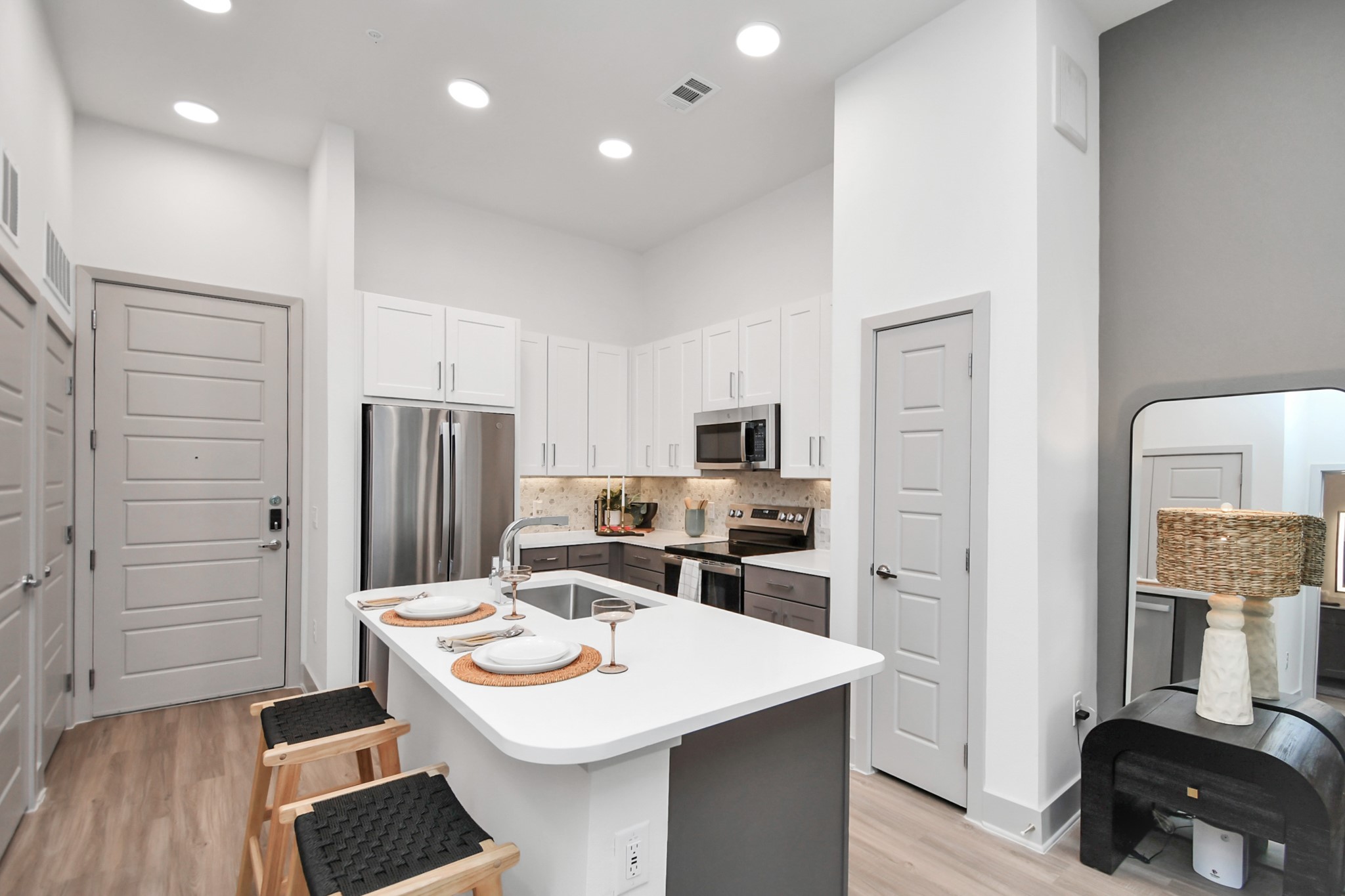 1617 Enid Street, Unit 409 Houston, TX 77009 - Photo 8 of 50 Picture not of actual listing but rather a model home for one bedroom units