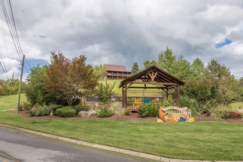 40 Eagle Springs Road Sevierville, TN 37876 - Photo 11 of 17
