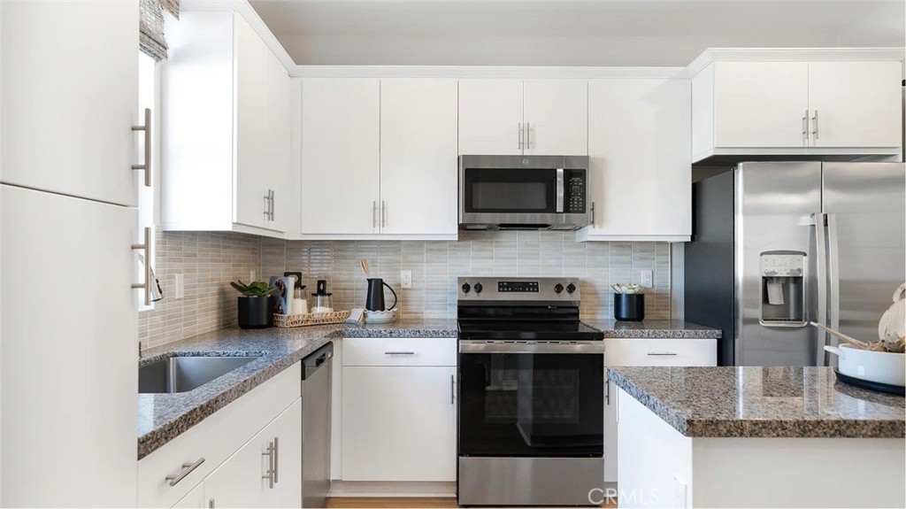 1301 Galaxy Way Rialto, CA 92376 - Photo 2 of 20 Residence 3 Model - not homesite