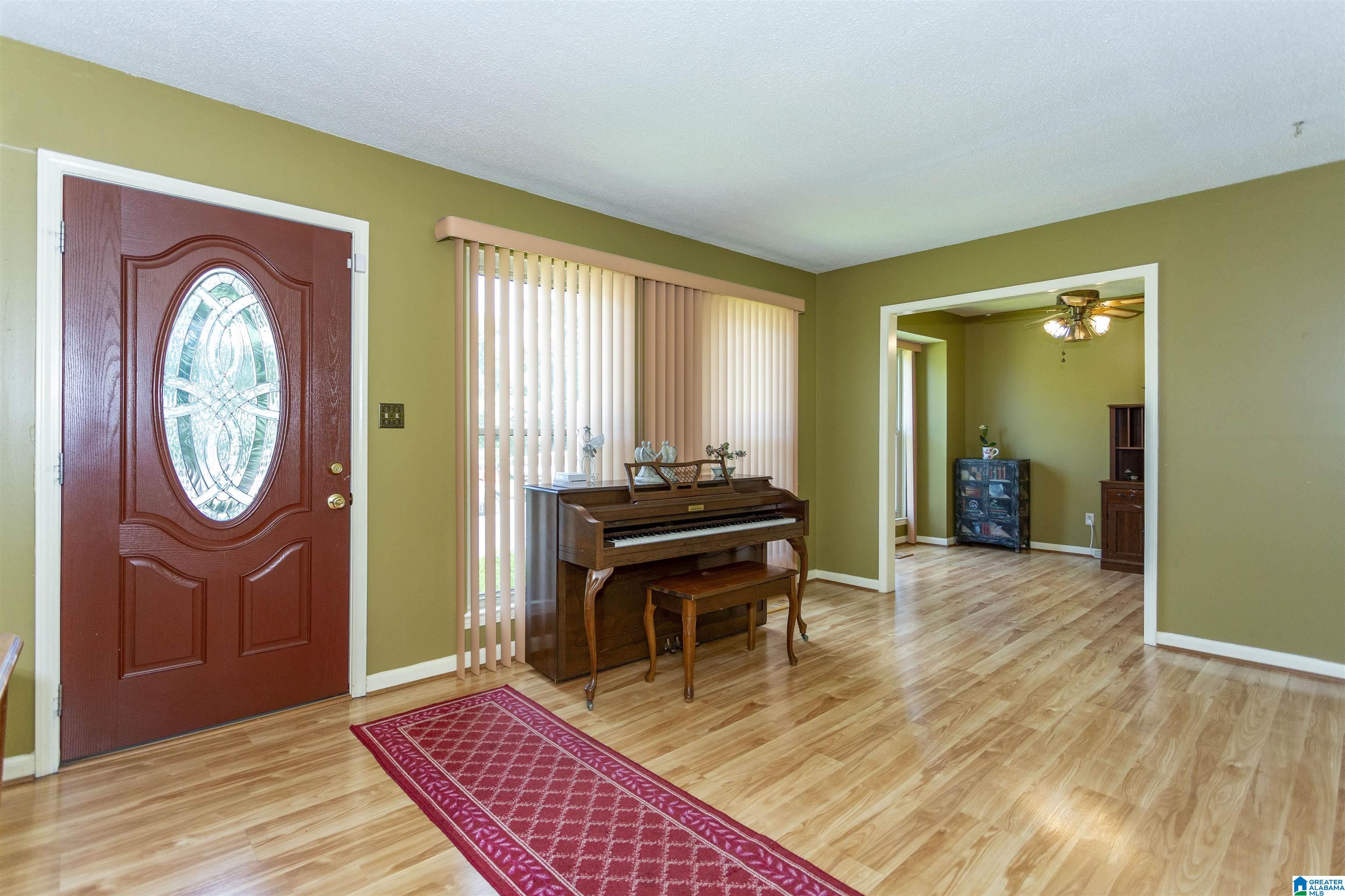 112 Reach Circle Alabaster, AL 35007 - Photo 11 of 47