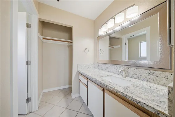 $275,000 | 1019 Dornajo Way, Unit 217, Sacramento, CA 95825