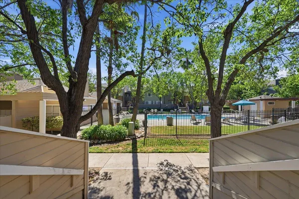 $275,000 | 1019 Dornajo Way, Unit 217, Sacramento, CA 95825