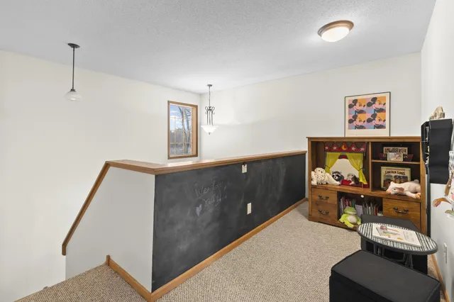 $290,000 | 6474 15th St Place North, Oakdale, MN 55128