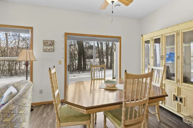 $290,000 | 6474 15th St Place North, Oakdale, MN 55128