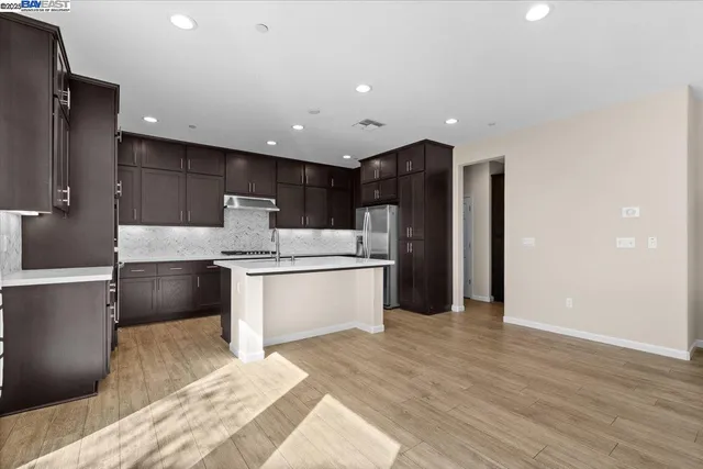 $669,900 | 4384 Lennox Lane, Tracy, CA 95377