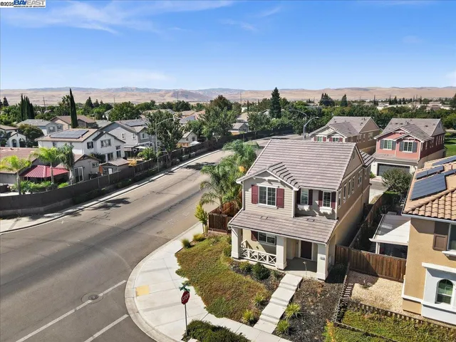 $669,900 | 4384 Lennox Lane, Tracy, CA 95377