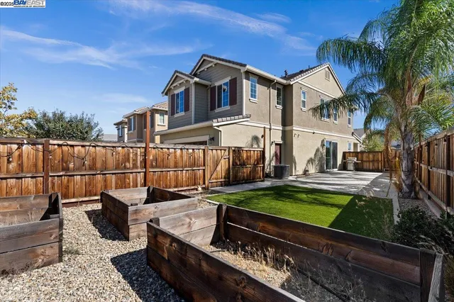 $669,900 | 4384 Lennox Lane, Tracy, CA 95377