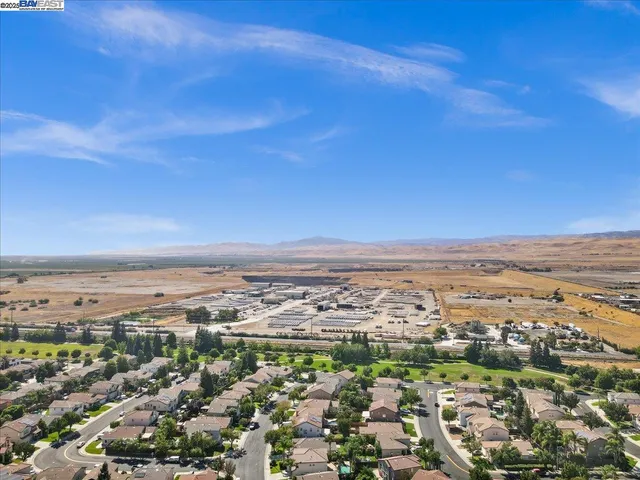 $669,900 | 4384 Lennox Lane, Tracy, CA 95377