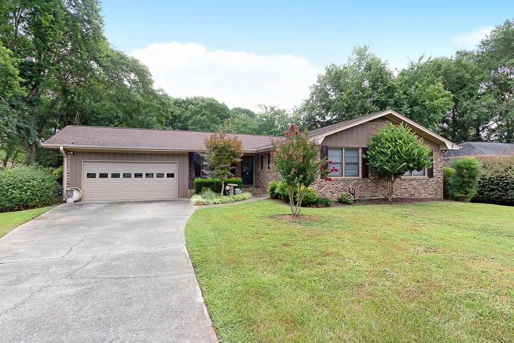 73 Grayson New Hope Road Grayson, GA 30017 - Photo 1 of 1 4 sides brick ranch, in the Grayson school district! Excellent condition. This one really is Move In Ready!