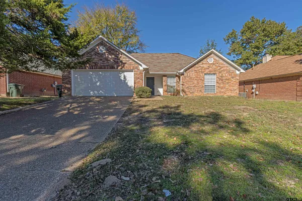 $1,850 | 5605 Calais Drive, Tyler, TX 75704