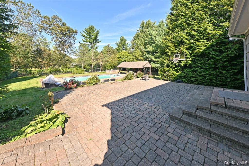 11 Deerwood Road Spring Valley, NY 10977 - Photo 12 of 35