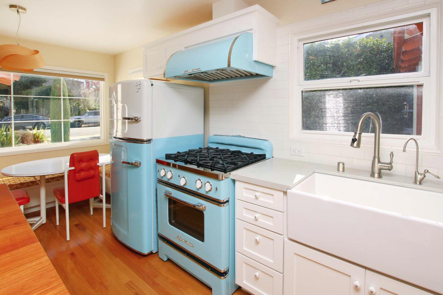 609 Oak Drive Capitola, CA 95010 - Photo 11 of 24