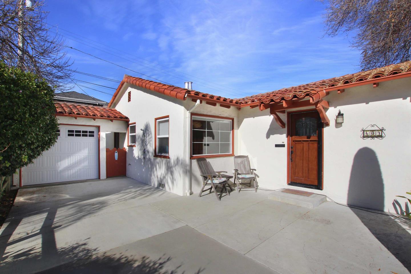 609 Oak Drive Capitola, CA 95010 - Photo 3 of 24