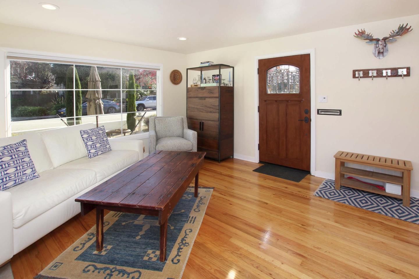 609 Oak Drive Capitola, CA 95010 - Photo 5 of 24