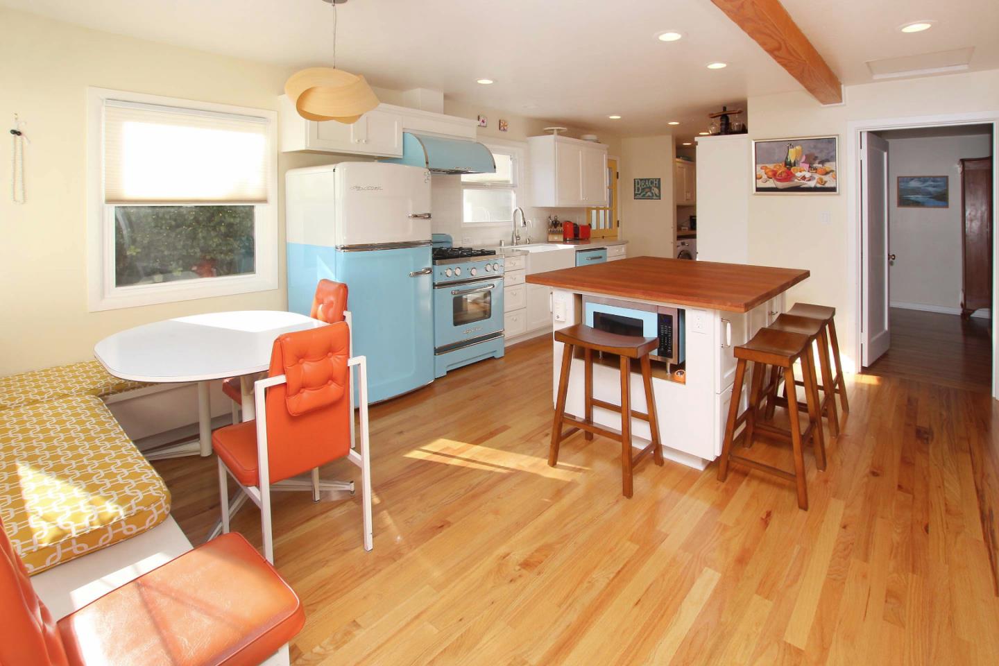 609 Oak Drive Capitola, CA 95010 - Photo 9 of 24