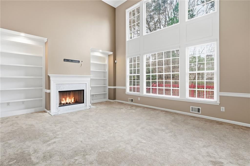 310 Stoneleigh Drive Southwest Atlanta, GA 30331 - Photo 14 of 67