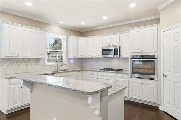 $3,300 | 310 Stoneleigh Drive Southwest, Atlanta, GA 30331