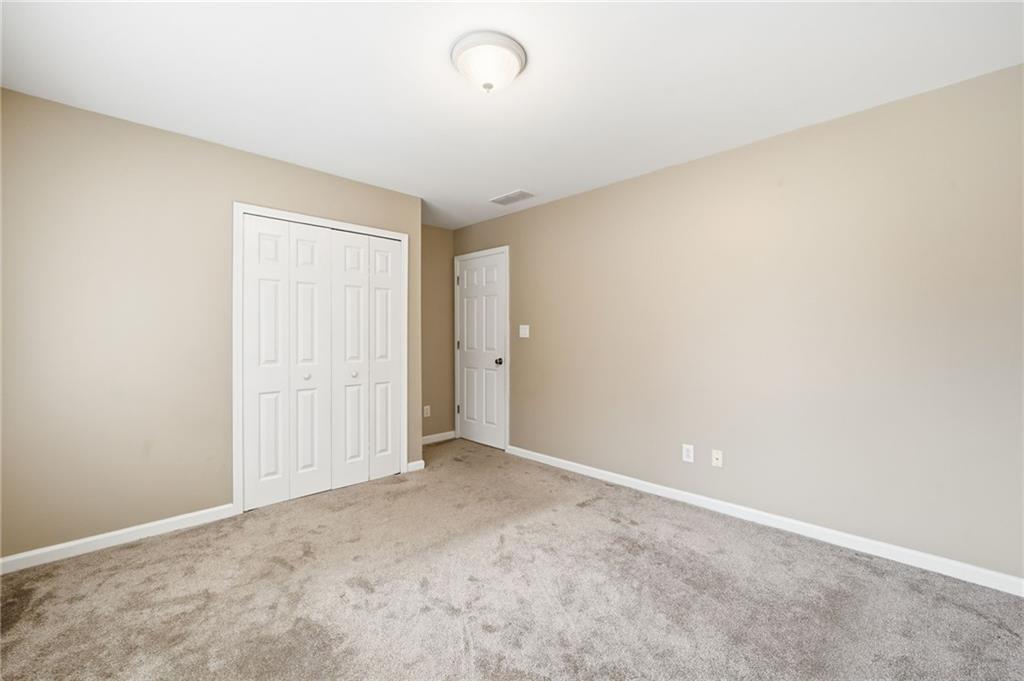 310 Stoneleigh Drive Southwest Atlanta, GA 30331 - Photo 37 of 67