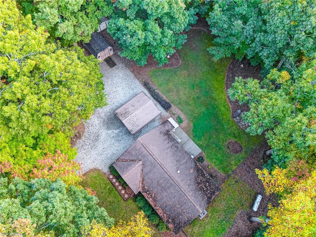 8629 Haw River Road Oak Ridge, NC 27310 - Photo 25 of 28