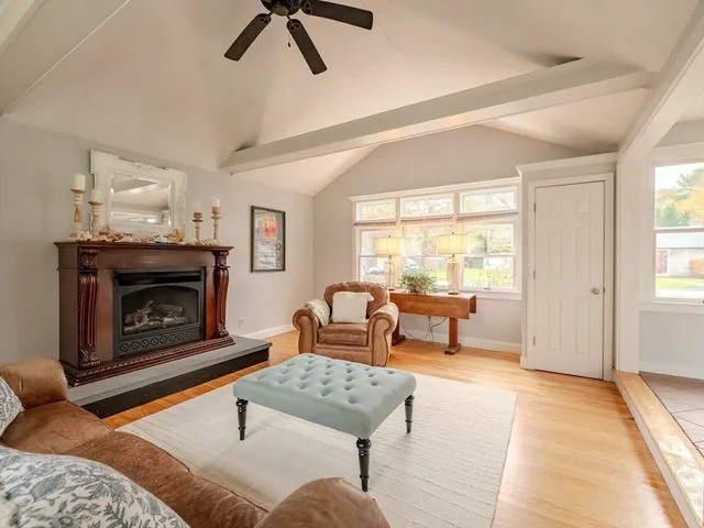 $1,160,000 | 12 Spruce Lane, Duxbury, MA 02332