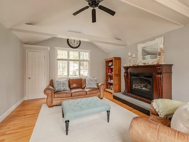 $1,160,000 | 12 Spruce Lane, Duxbury, MA 02332