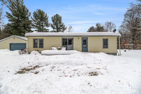 $340,000 | 3345 West Madison Road, Hart, MI 49420