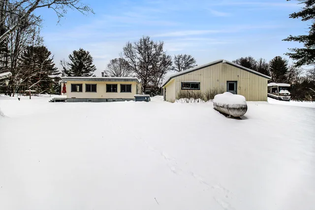 $340,000 | 3345 West Madison Road, Hart, MI 49420
