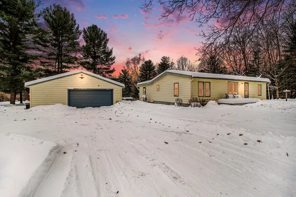 $340,000 | 3345 West Madison Road, Hart, MI 49420