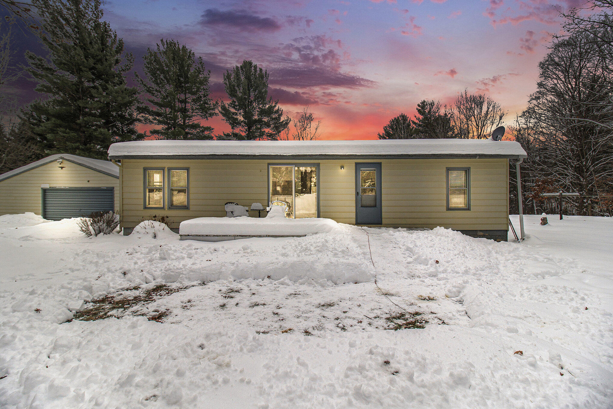 3345 West Madison Road Hart, MI 49420 - Photo 37 of 37 004_5r6a4220-twilight_376