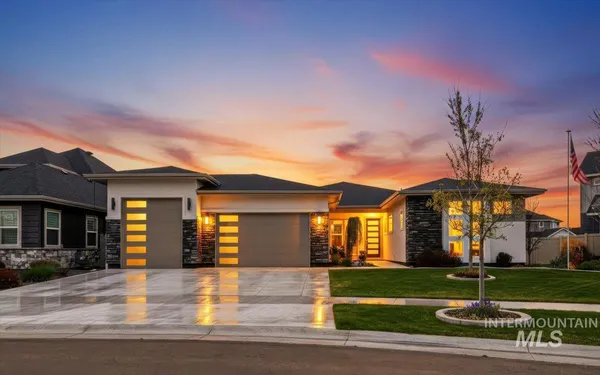$969,000 | 2578 East Shady Glade Drive, Meridian, ID 83642