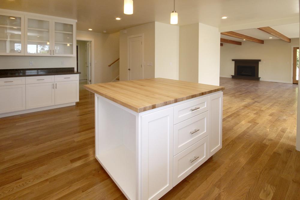 125 Charman Hill Road Aptos, CA 95003 - Photo 5 of 22 a bathroom with a sink and a mirror