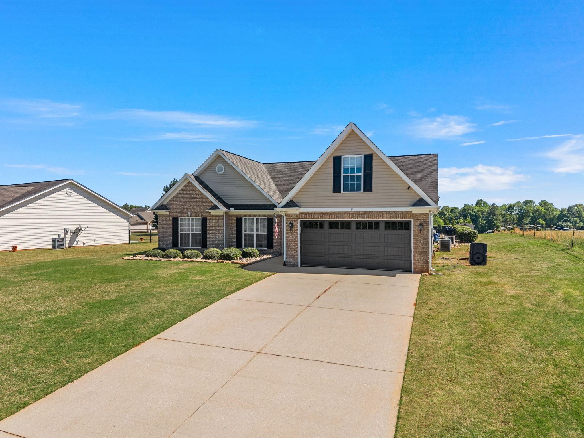 49 Mitchell Farm Road Inman, SC 29349 - Photo 2 of 37