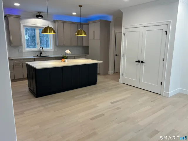 $839,900 | 39 Lafayette Road, Marlborough, CT 06447