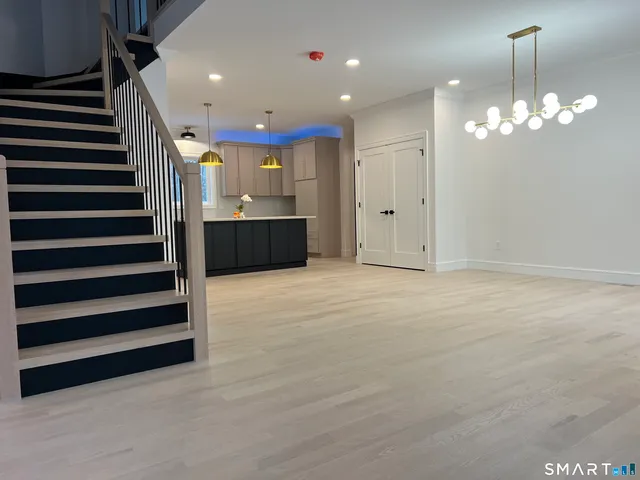 $839,900 | 39 Lafayette Road, Marlborough, CT 06447