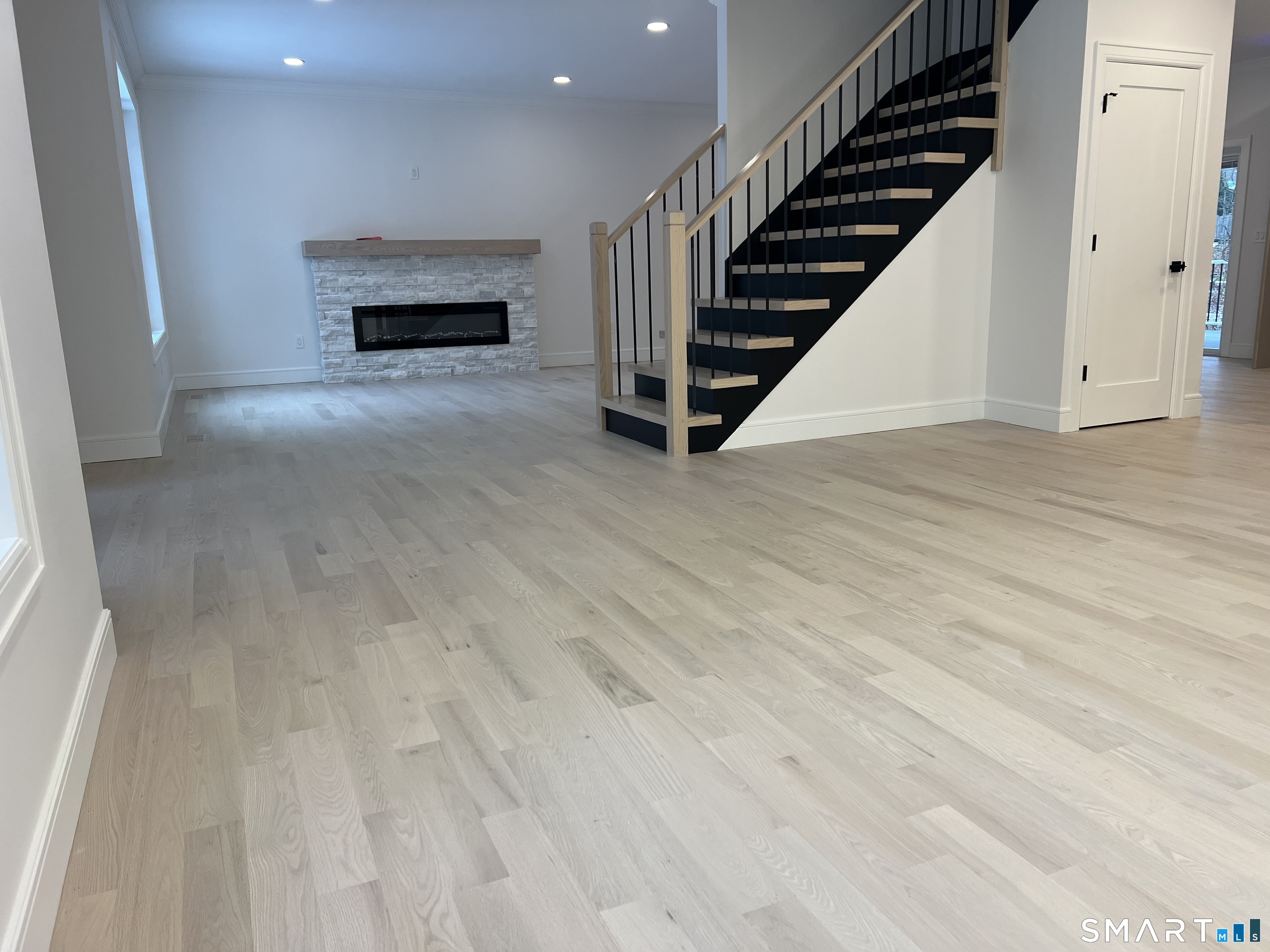 39 Lafayette Road Marlborough, CT 06447 - Photo 6 of 39