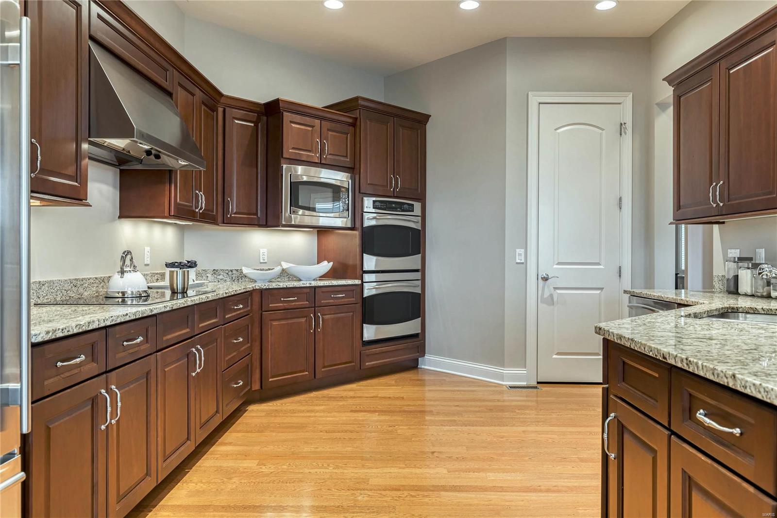 434 Maple Rise Path Chesterfield, MO 63005 - Photo 19 of 48 Gallery Image 19