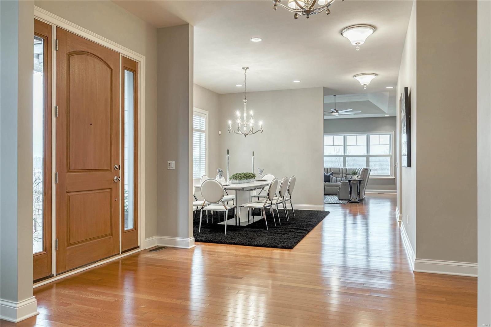 434 Maple Rise Path Chesterfield, MO 63005 - Photo 7 of 48 Gallery Image 7