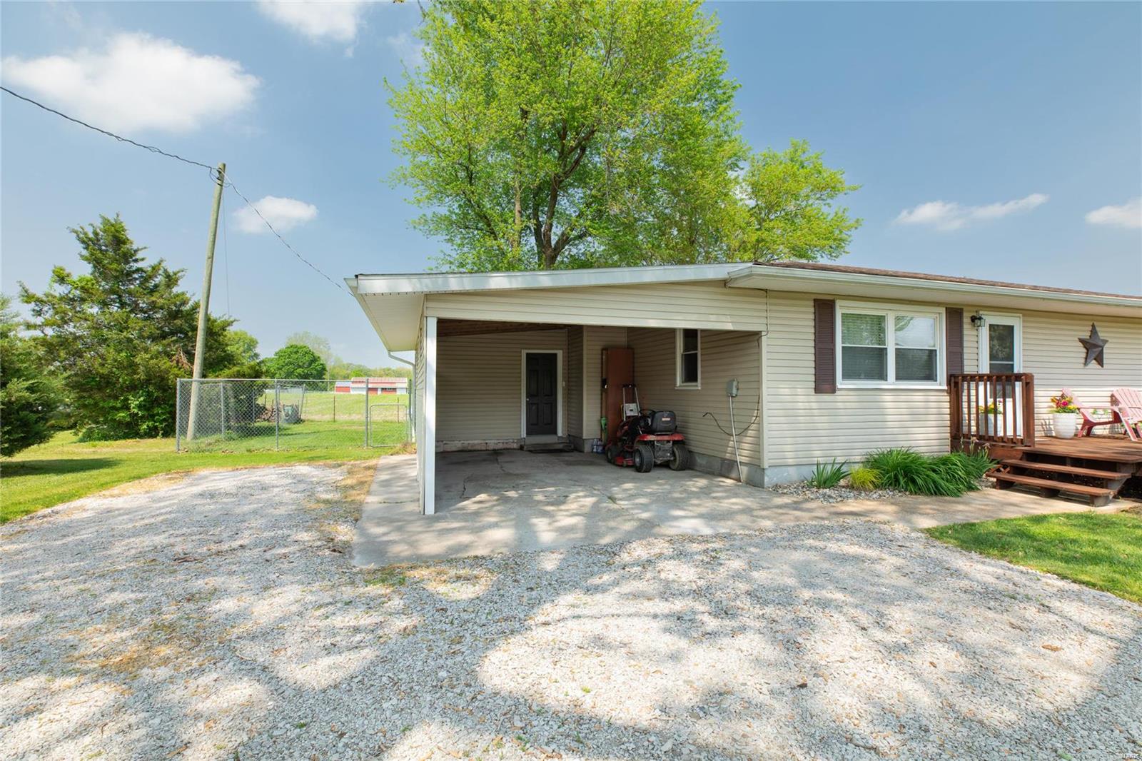 3879 Seiler Road Dorsey, IL 62021 - Photo 27 of 34